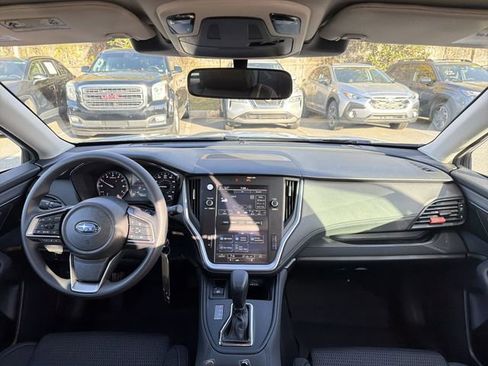 Used 2025 Subaru Outback image 21