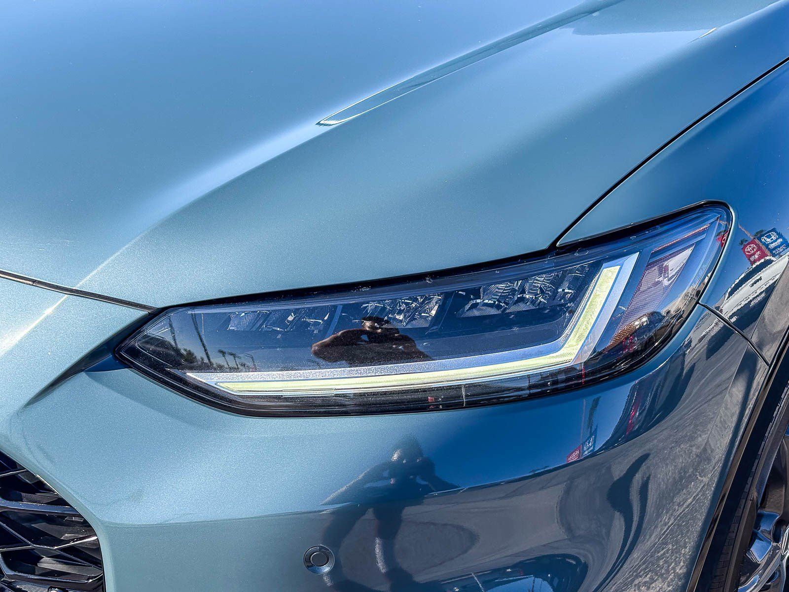 Certified 2025 Honda HR-V EX-L image 9