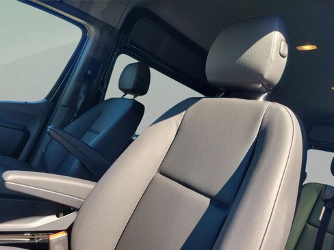 New 2026 Mercedes-Benz Sprinter 2500 image 30