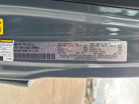 New 2026 Jeep Gladiator Sport AWD/4WD image 31