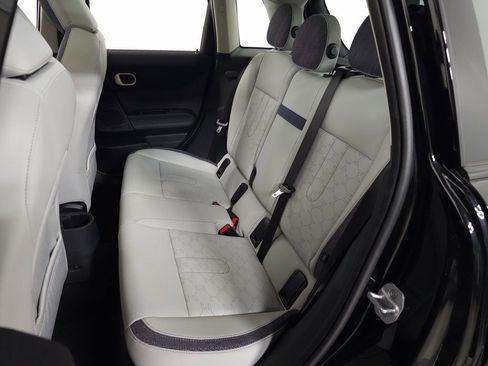 New 2025 MINI Cooper 4-Door Hardtop image 32