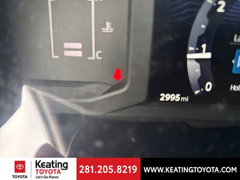 Certified 2025 Toyota Tacoma SR image 18