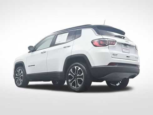 Used 2022 Jeep Compass Limited AWD/4WD image 35
