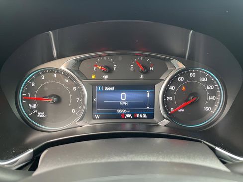 Used 2024 Chevrolet Equinox LT FWD image 11