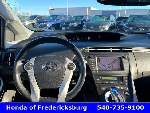 Used 2010 Toyota Prius Five image 18