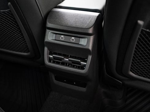 New 2026 Audi Q3 quattro 2.0T image 37