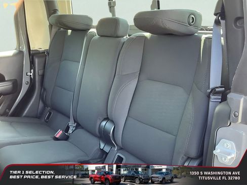 Used 2020 Jeep Gladiator Sport w/ Trailer Tow Package AWD/4WD image 16