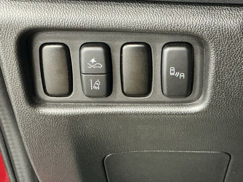 Used 2021 Mitsubishi Outlander Sport SE image 13