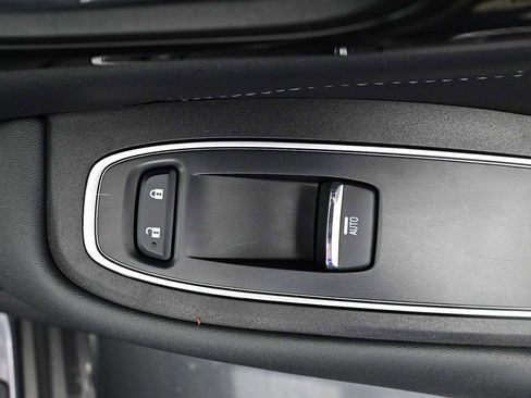 Used 2022 Subaru Outback Limited XT AWD/4WD image 41