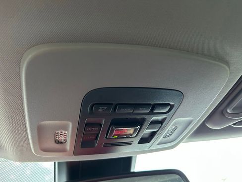 Used 2024 Toyota Camry XSE FWD image 32