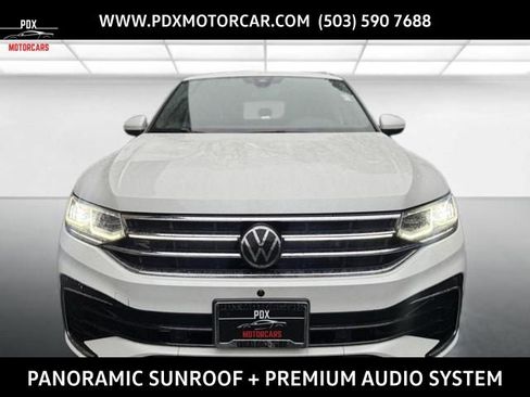 Used 2022 Volkswagen Tiguan SEL R-Line AWD/4WD image 2