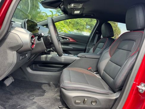 New 2025 Chevrolet Equinox EV RS w/ Convenience Package II image 13