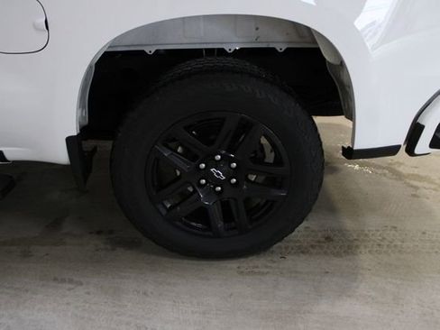 Used 2023 Chevrolet Silverado 1500 RST image 32