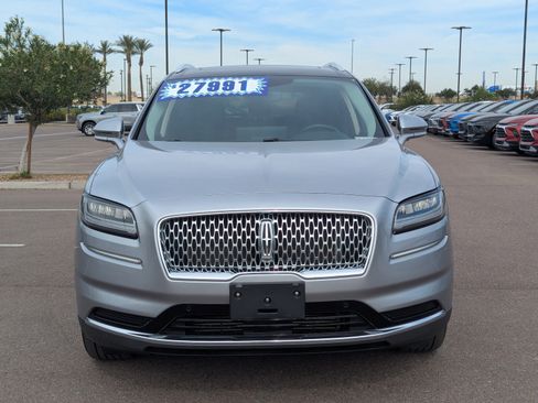 Used 2021 Lincoln Nautilus Reserve image 8