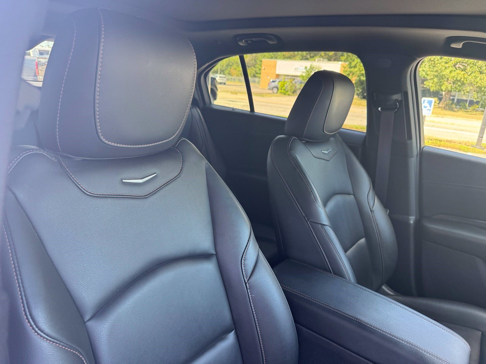 Certified 2019 Cadillac XT4 Sport w/ Cold Weather Package FWD image 23