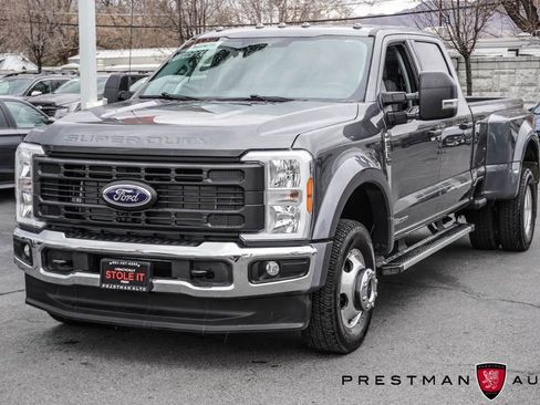 Used 2025 Ford F350 XLT w/ FX4 Off-Road Package image 20
