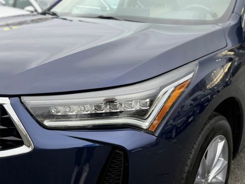 Used 2023 Acura RDX SH-AWD image 11