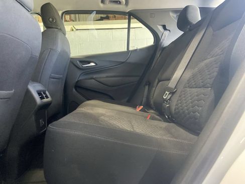 Certified 2021 Chevrolet Equinox LT AWD/4WD image 23