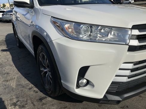 Used 2018 Toyota Highlander Plus image 78