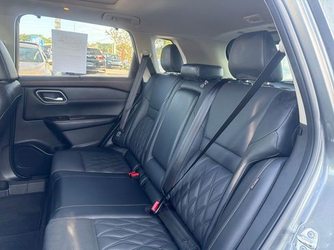 Certified 2023 Nissan Rogue Platinum w/ Platinum Premium Package image 24