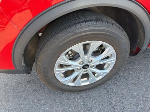 Used 2024 Ford Escape Active image 10