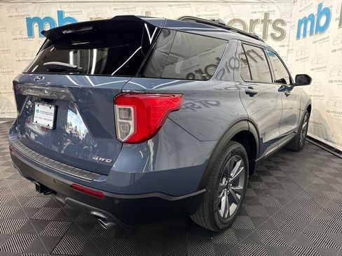 Used 2021 Ford Explorer XLT w/ Equipment Group 202A AWD/4WD image 7