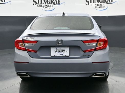 Used 2022 Honda Accord Sport image 6