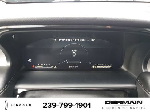 Certified 2023 Lincoln Nautilus AWD w/ Premium Package image 24