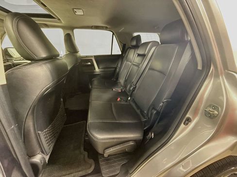 Used 2014 Toyota 4Runner Limited AWD/4WD image 23