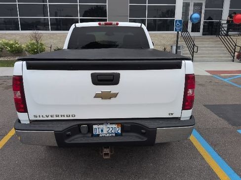 Used 2008 Chevrolet Silverado 1500 LT w/ Power Pack Plus RWD image 5