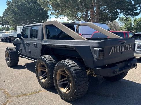 Used 2021 Jeep Gladiator Sport AWD/4WD image 2