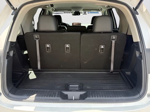 Certified 2025 Honda Pilot EX-L image 35