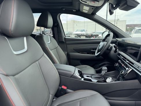 New 2025 Hyundai Santa Cruz Limited image 11