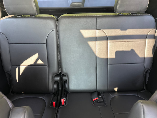 Used 2020 Chevrolet Traverse Premier w/ Redline Edition AWD/4WD image 21