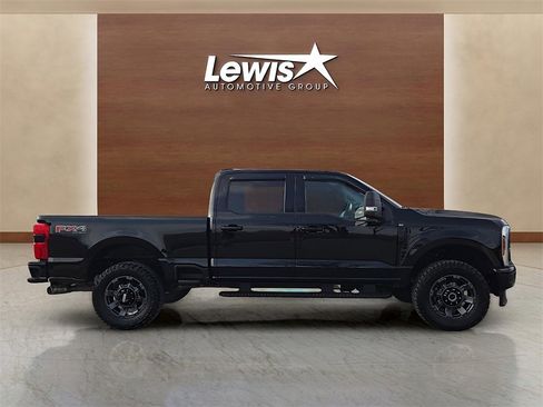 Used 2024 Ford F250 XLT w/ XLT Premium Package image 5