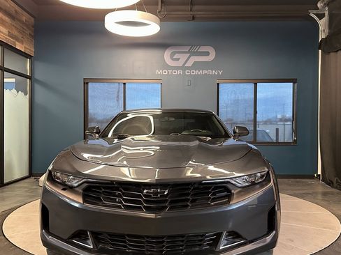 Used 2019 Chevrolet Camaro LT w/ RS Package image 8