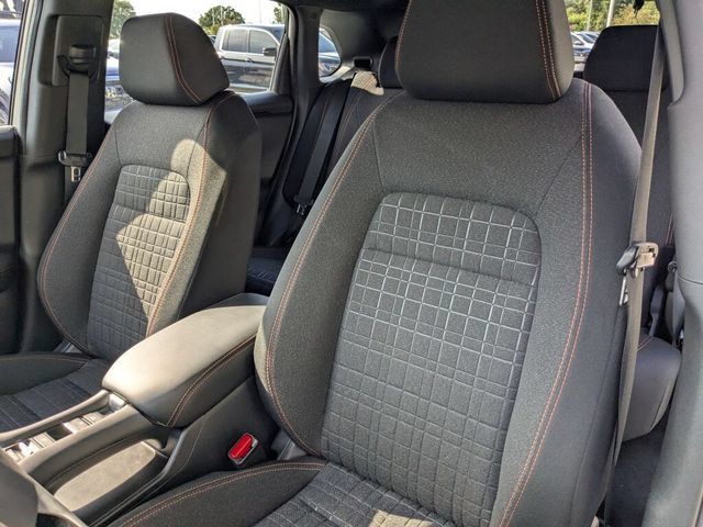 Certified 2025 Honda HR-V Sport image 24