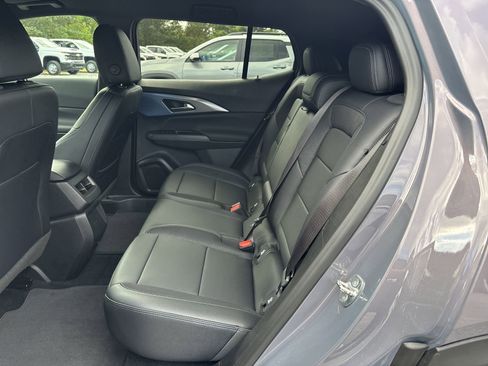 New 2026 Chevrolet Equinox EV LT image 21