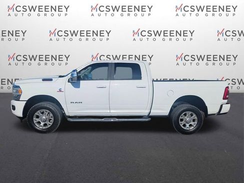 Used 2024 RAM 2500 Laramie AWD/4WD image 2