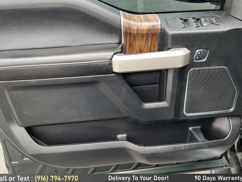 Used 2018 Ford F150 Lariat w/ Equipment Group 502A Luxury AWD/4WD image 17