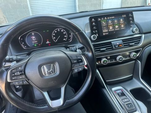 Used 2018 Honda Accord EX-L image 17