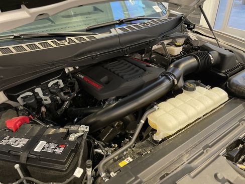 Used 2024 Ford F150 Raptor AWD/4WD image 45
