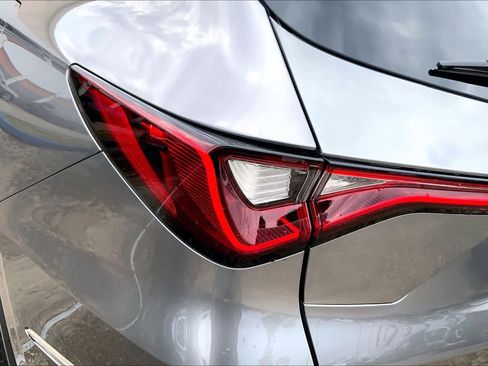 Used 2026 Acura MDX w/ Technology Package FWD image 28