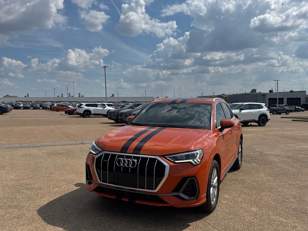 Used 2022 Audi Q3 2.0T Premium Plus w/ Premium Plus Package AWD/4WD image 5