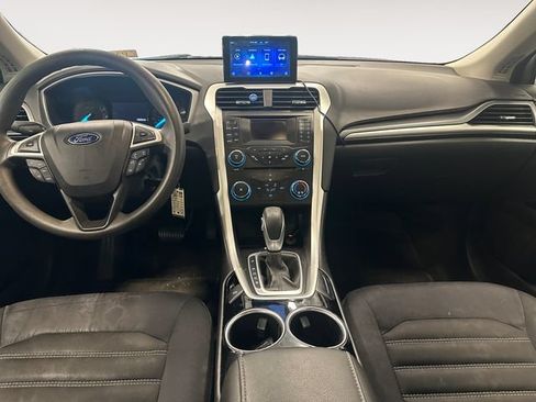 Used 2013 Ford Fusion SE FWD image 10
