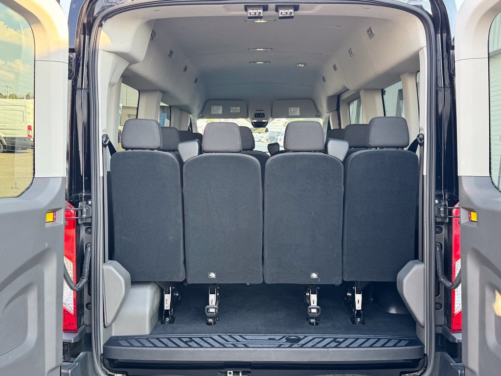 Used 2025 Ford Transit 350 XLT RWD image 32
