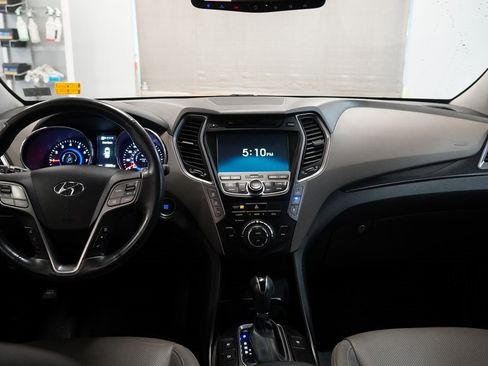 Used 2016 Hyundai Santa Fe SE w/ Option Group 03 image 8