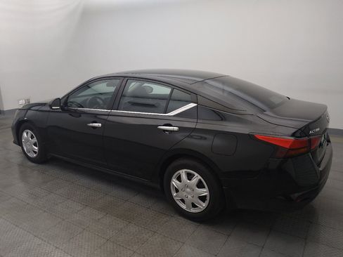 Used 2022 Nissan Altima 2.5 S FWD image 3