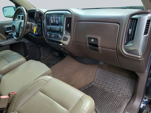 Used 2017 Chevrolet Silverado 1500 LTZ Z71 AWD/4WD image 37