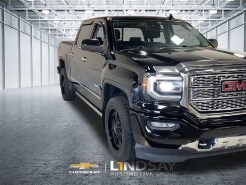 Used 2018 GMC Sierra 1500 Denali w/ Denali Ultimate Package image 4